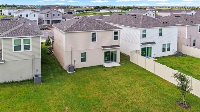 Building Photo - 13524 Camelot Ct