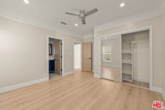 Building Photo - 1117 S Wooster St