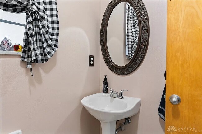 Building Photo - 4409 Sunnydale Pl