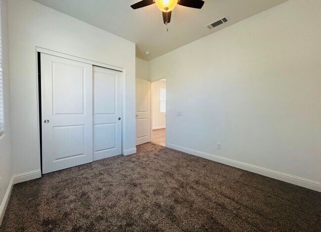 Building Photo - 1172 Fox Field Ln