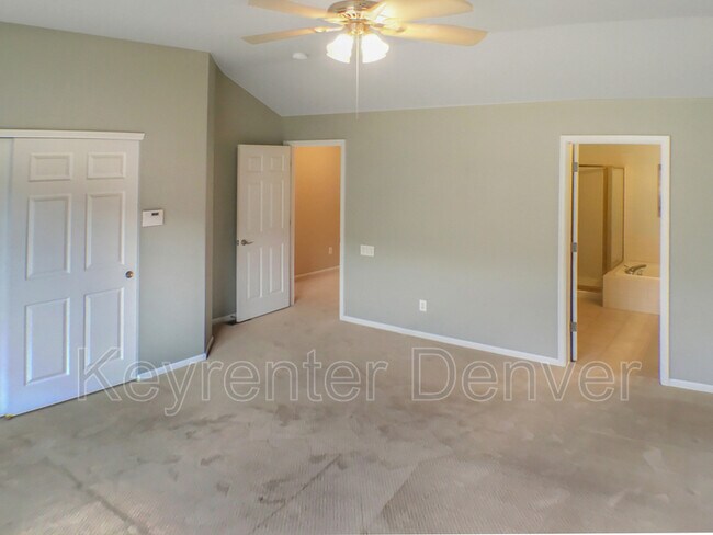 Building Photo - 8014 E Fairmount Dr