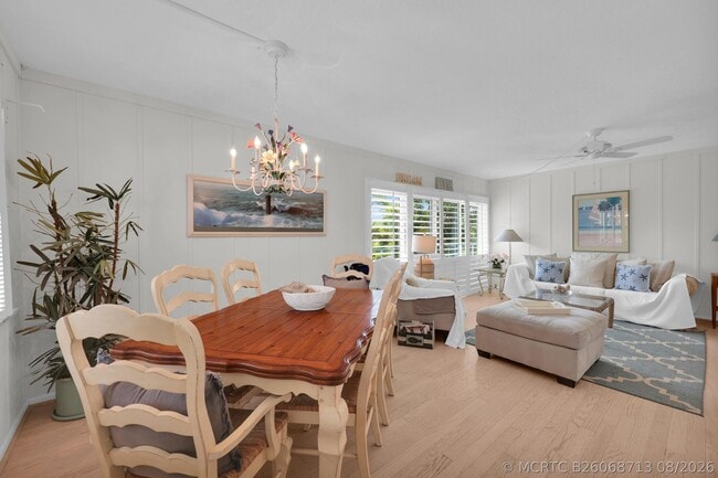 Building Photo - 475 Tequesta Dr