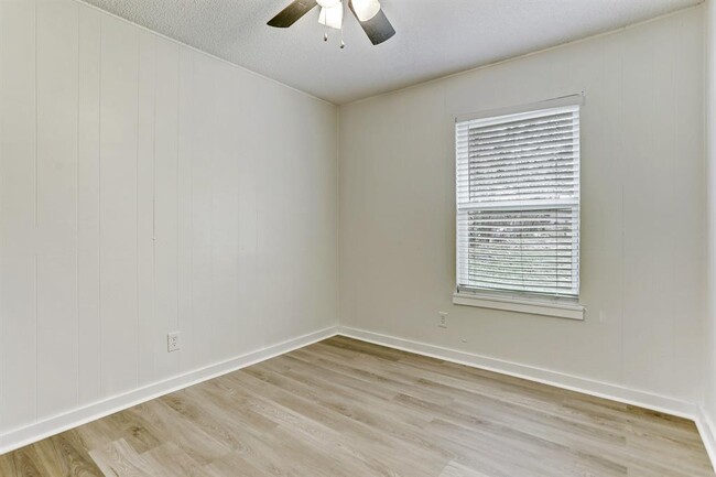 Building Photo - 5205 Palo Blanco Ln