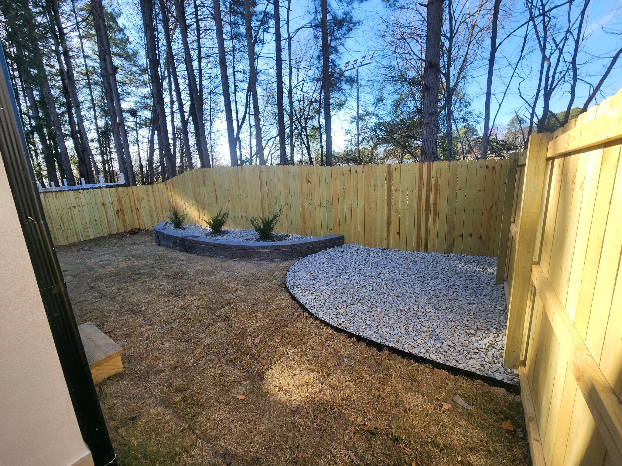 Building Photo - 137 Lakepointe Cove