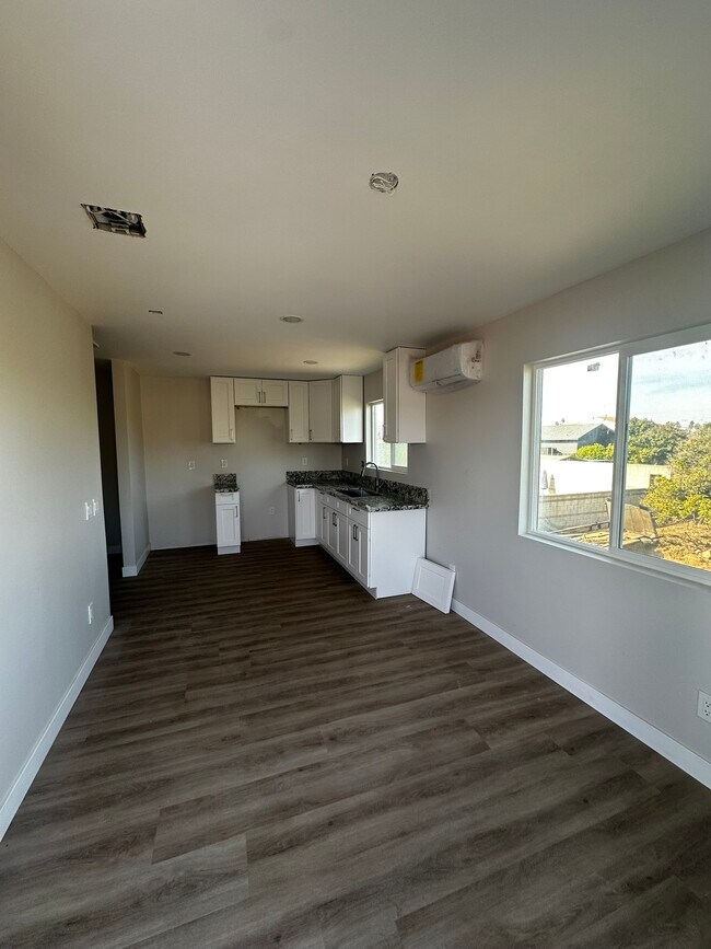 All new appliances!! - 1656 Evergreen Ave