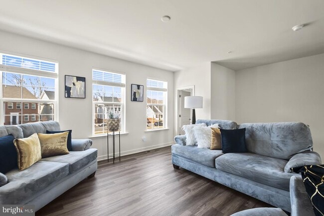 Building Photo - 311 Buckeye Cir