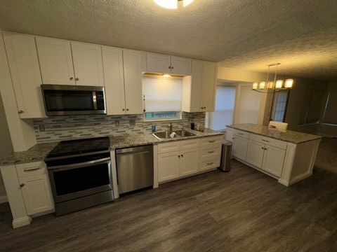 Building Photo - 2459 Breathstone Dr
