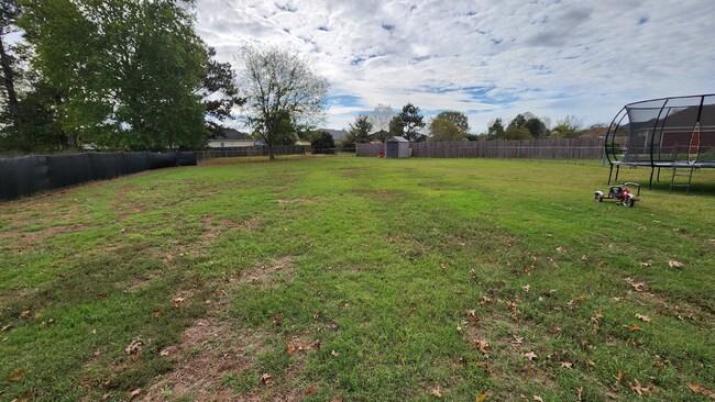 Building Photo - Fort Moore Area