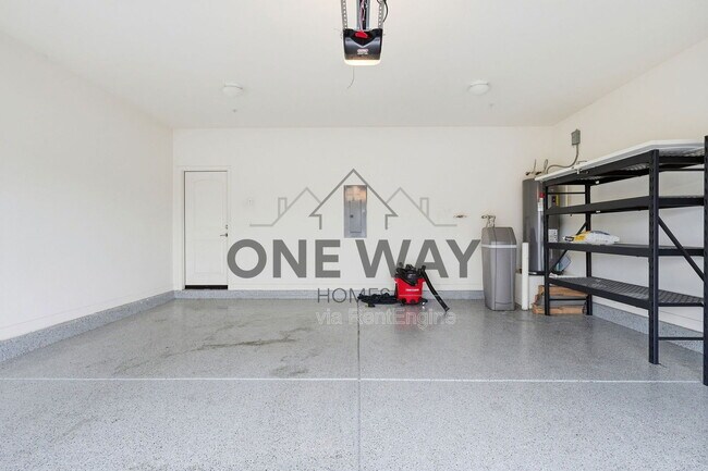 Building Photo - 1250 Abbey Ln