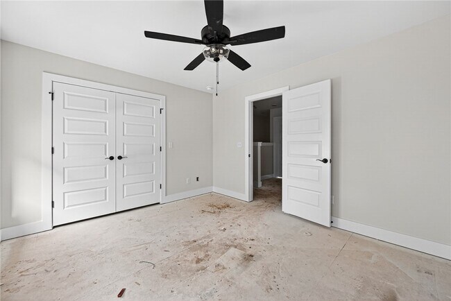 Building Photo - 1422 S Yampa Bnd