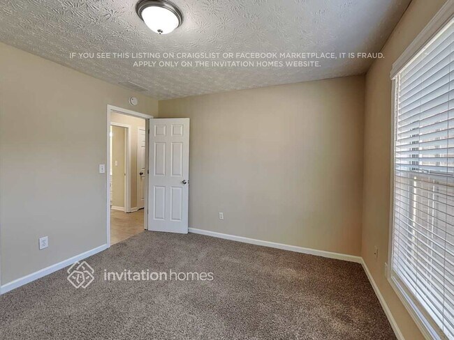 Building Photo - 3910 Mission Ln Ct