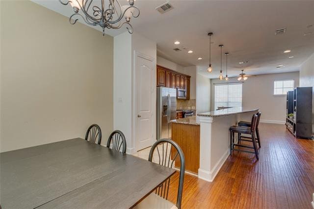Building Photo - 634 Arbol