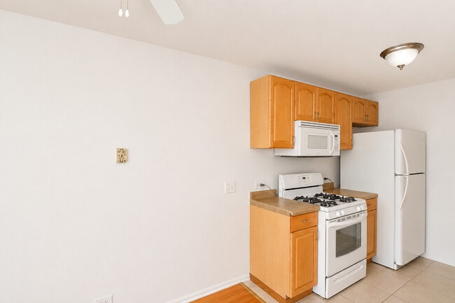 Building Photo - 707 Sunfish Point