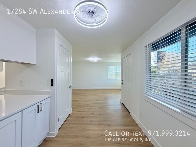 Building Photo - 17284 SW Alexander St