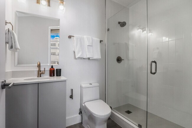 Building Photo - 4025 Indian Creek Dr