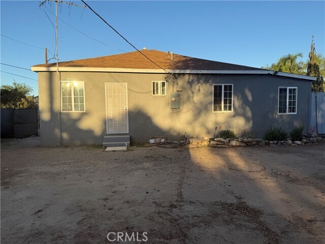 Building Photo - 3718 Byron St