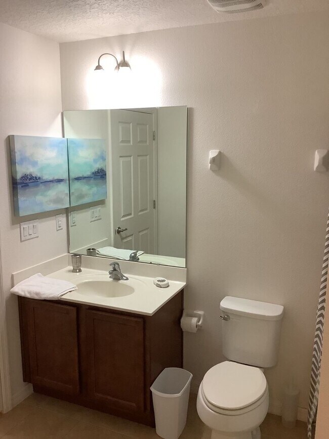Building Photo - Furnished 4-Bedroom Pool Home in Davenport...