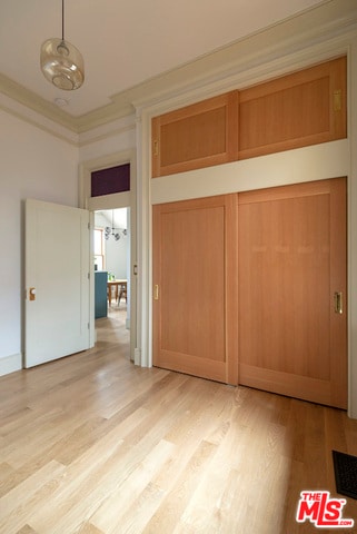 Building Photo - 4365 Clayton Ave W