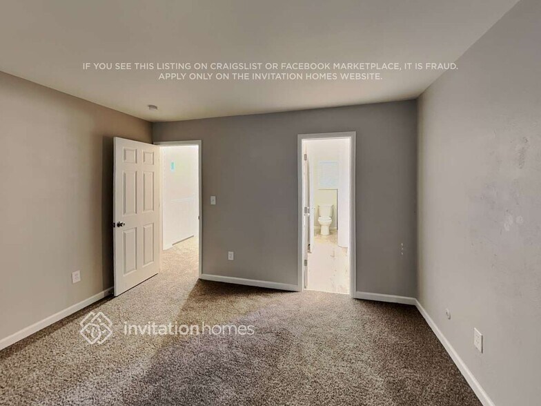 Building Photo - 9153 Meade St