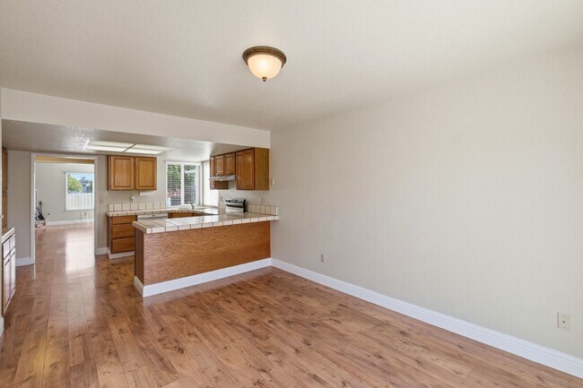 Building Photo - Desirable Adult Community! (55+ years of age community)