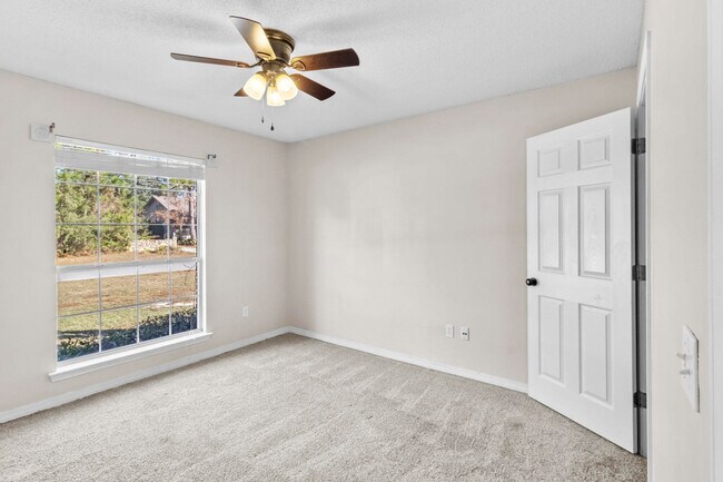 Building Photo - 8103 Menorca St