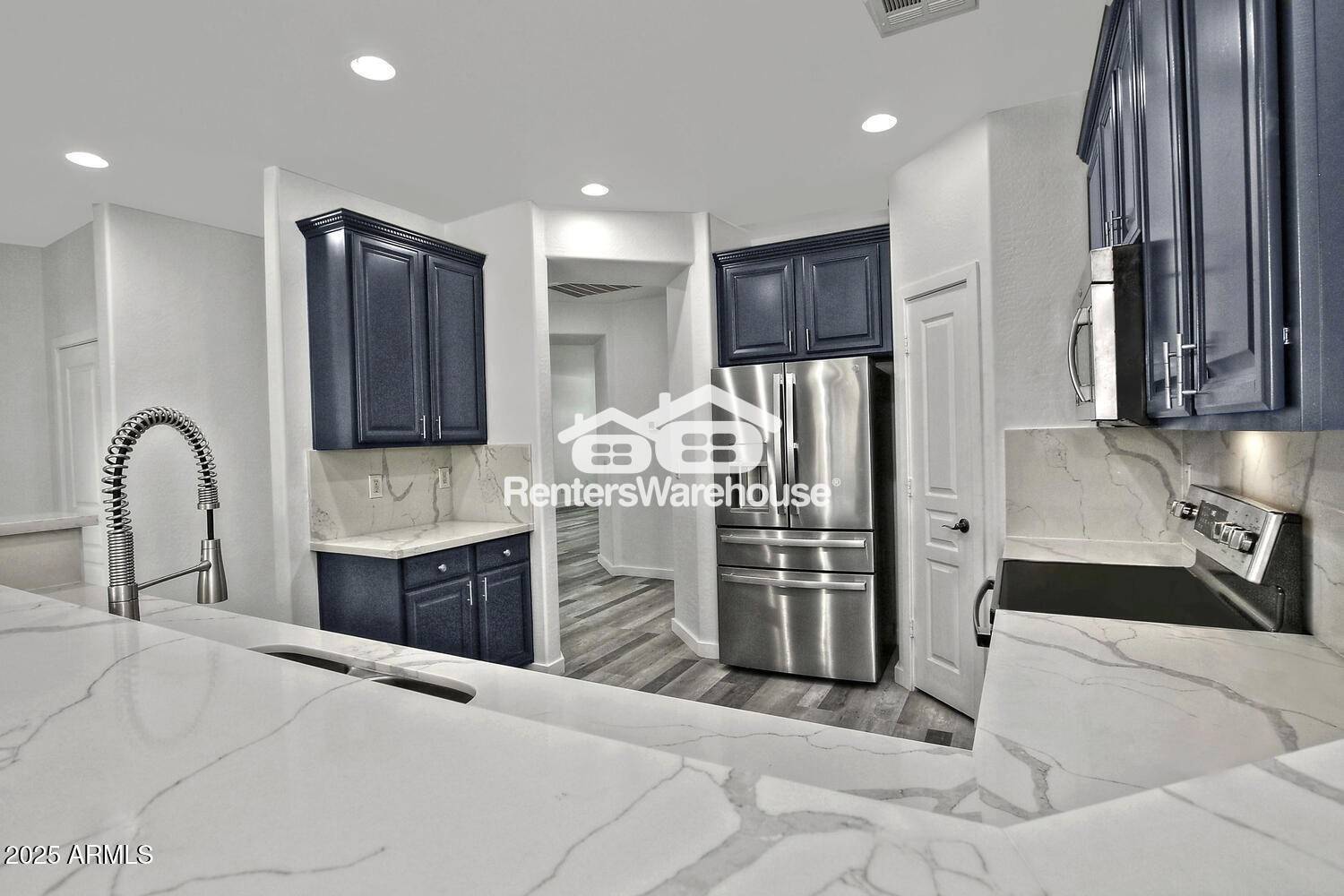 Building Photo - 4648 S Emery