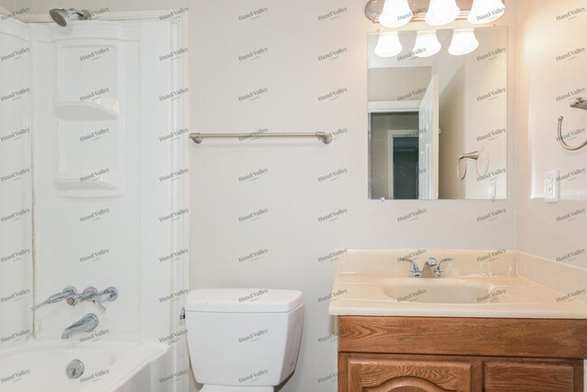 Building Photo - 2858 Gettysburg Estates Dr