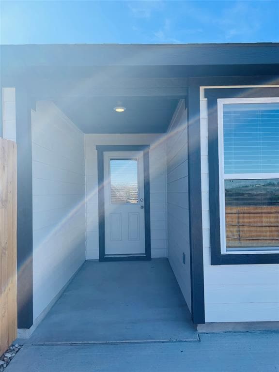 Building Photo - 18508-A High Flyer Way