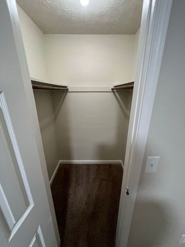 Building Photo - Lawrenceville 2 bedroom Townhome now ready!