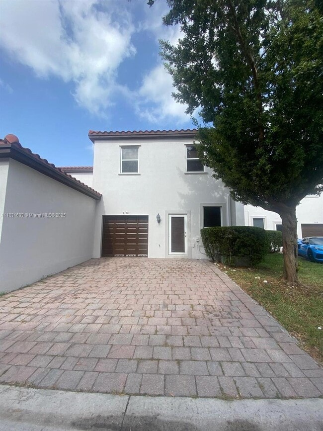 Building Photo - 9408 SW 171st Pl