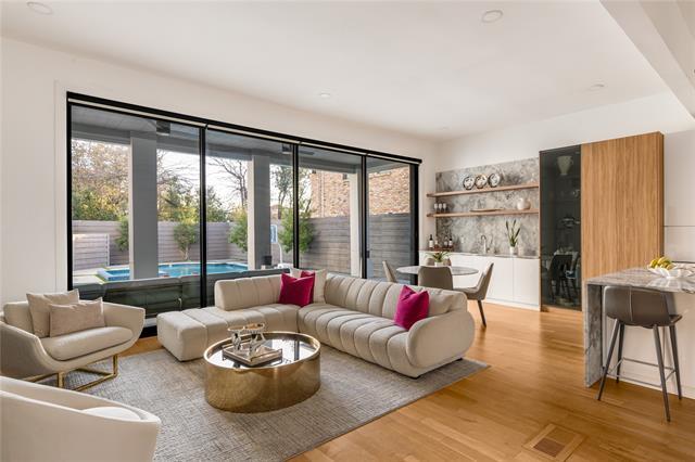 Building Photo - 4201 Potomac Ave