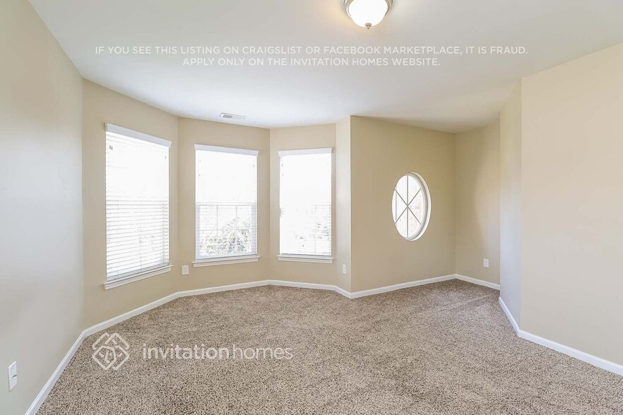 Building Photo - 15415 Saxon Trace Ct