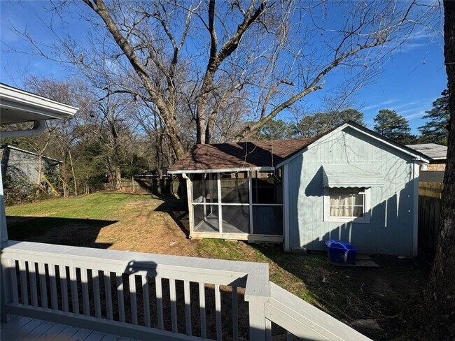 Building Photo - 5026 Chamblee Tucker Rd