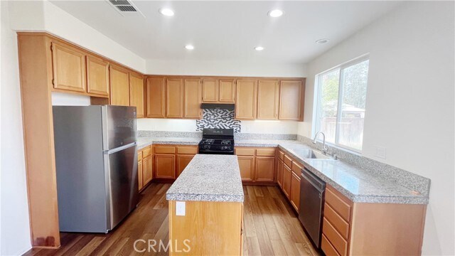 Building Photo - 28728 Lantern Park Ln