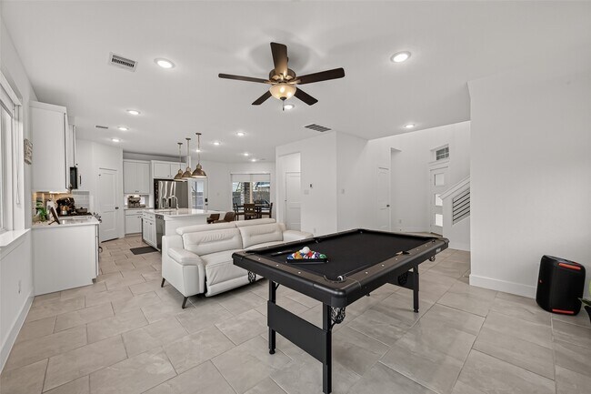 Building Photo - 7803 Swooping Swallow Ln