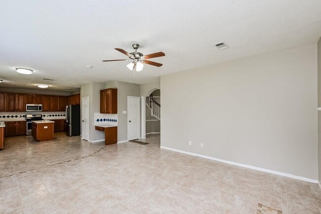 Building Photo - 20407 Wild Berry Dr