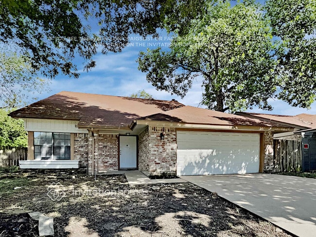 Building Photo - 4105 Devon Ct