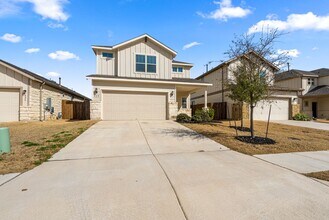 Building Photo - Beautiful 3 bedroom, 2.5  bathroom home in Liberty Hill!!!