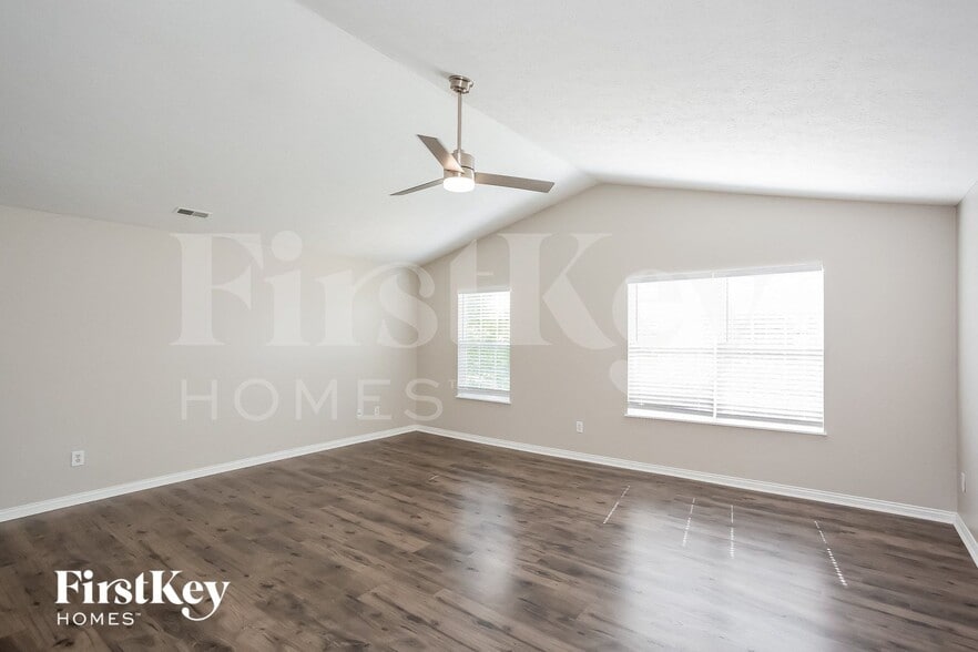 Building Photo - 12344 Guy Way