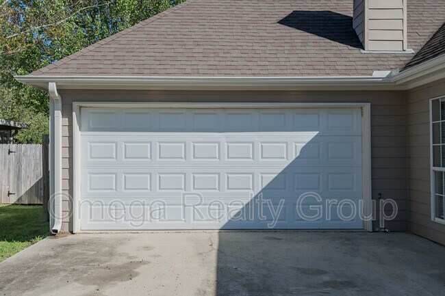Building Photo - 130 Spring St