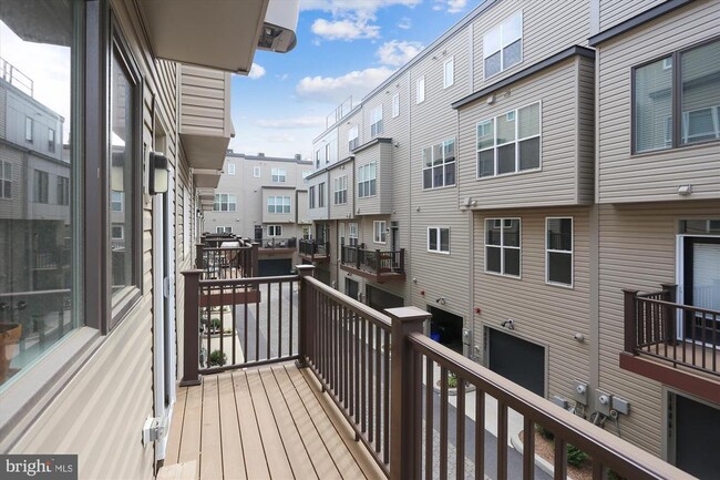 Building Photo - 8060 Red Hook St