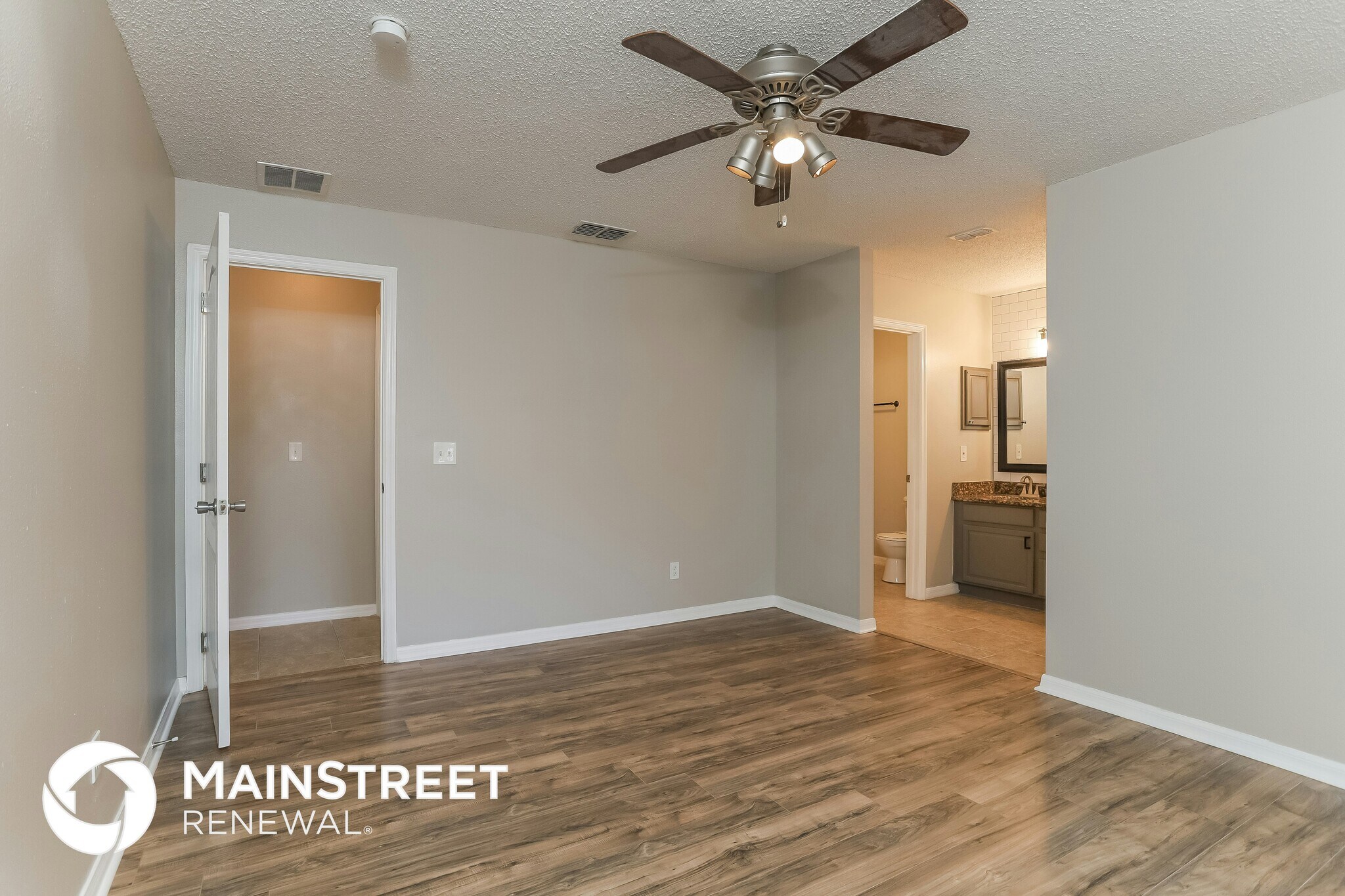 Building Photo - 1805 Hudson Ct