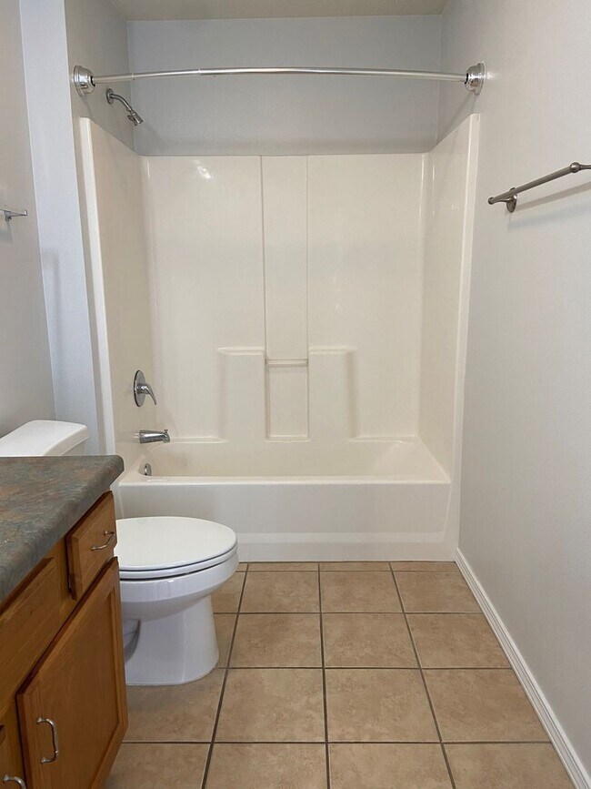 Building Photo - Condominium in Academy Commons