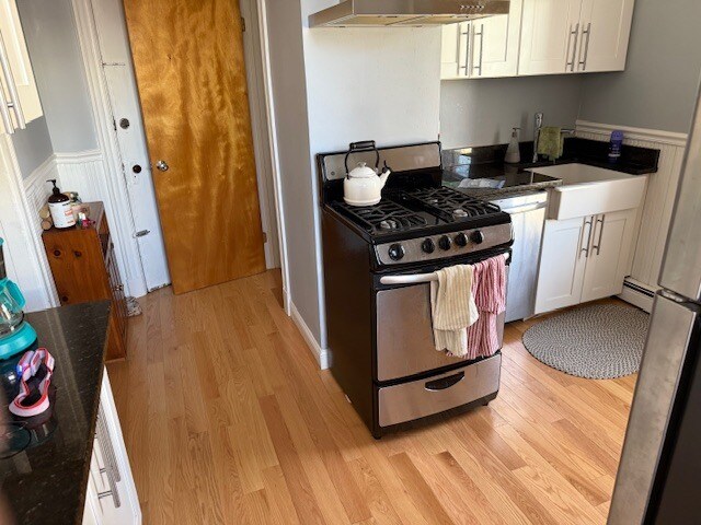 Building Photo - 137 Columbia St