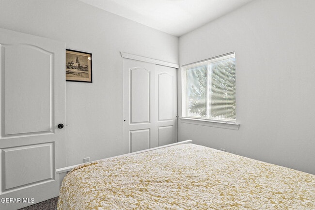 Building Photo - 14852 Jack White Ave