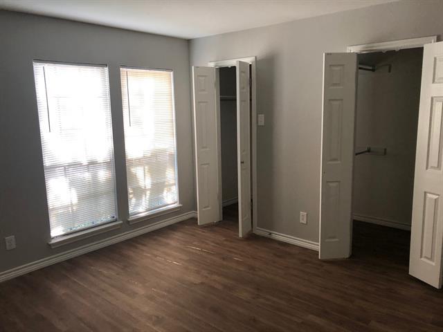 Building Photo - 15221 Berry Trail