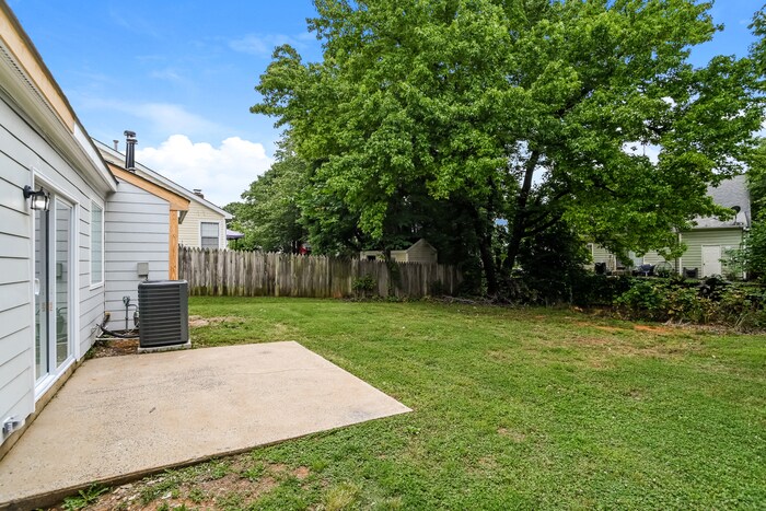 Building Photo - 7405 Ginger Spice Ln