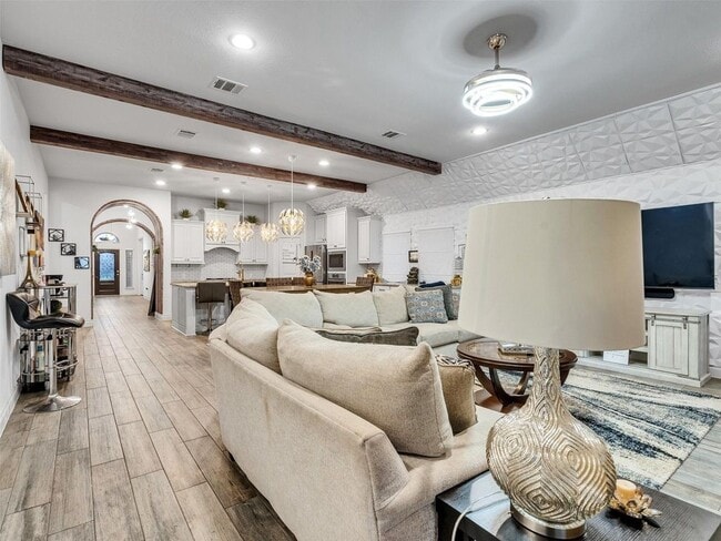 Building Photo - 23311 Darst Fld Trl