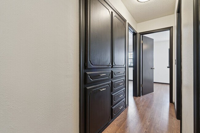 Building Photo - Charming 3-Bedroom Home Near OU Medical