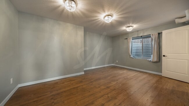 Building Photo - Stunning Two-Story in Desirable Lorson Ranch